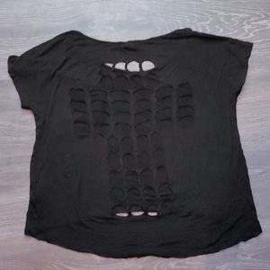E M black cutout tee